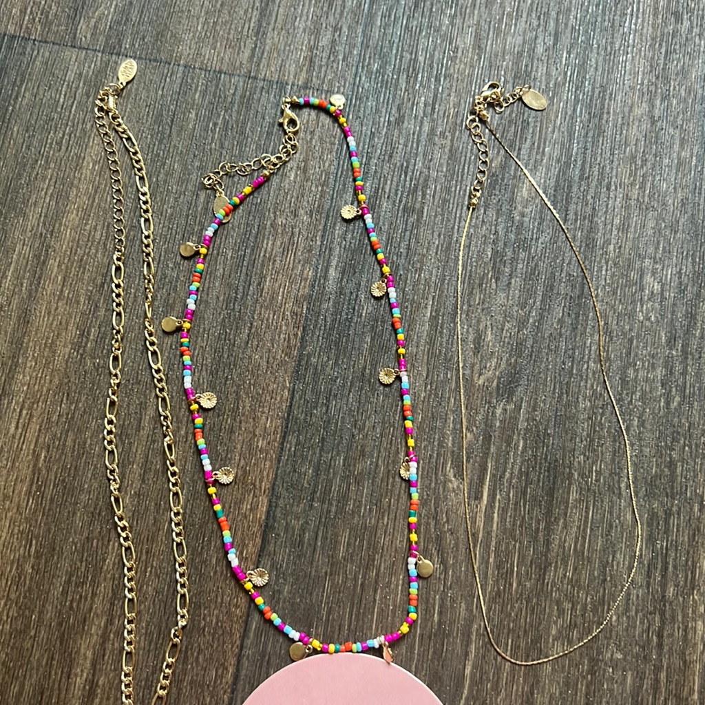 8 Other Reasons Necklaces 50$